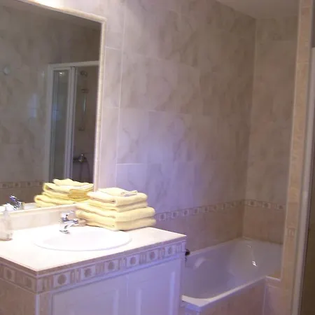 Bed & Breakfast Les Cigales Charols